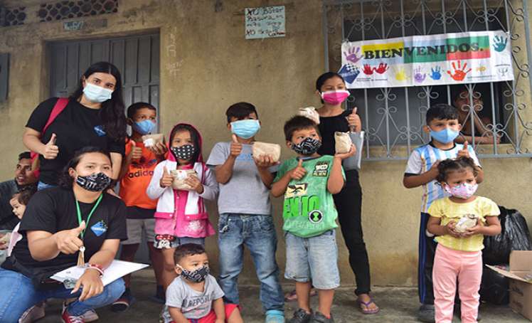 Niños-en-La-Parada